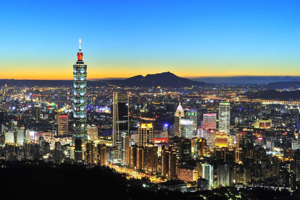 台北大縱走路段六：台北 101 百萬夜景